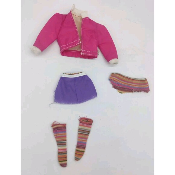 Vintage 1983 Barbie Twice As Nice Reversible Fashions In & Outfittd #4825 Mattel - Picture 2 of 16